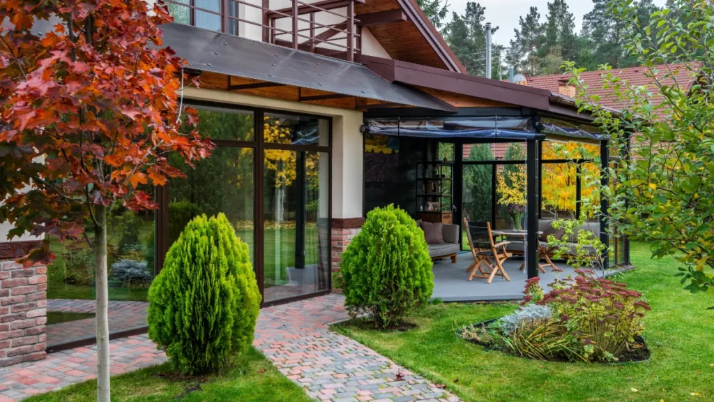 The Complete Guide To Homes And Gardens.